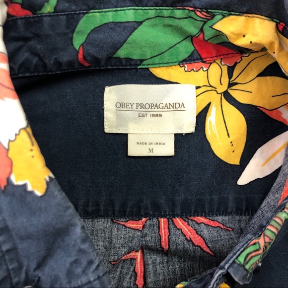 Obey Propaganda floral Hawaiian vintage shirt SzM - Picture 4 of 8